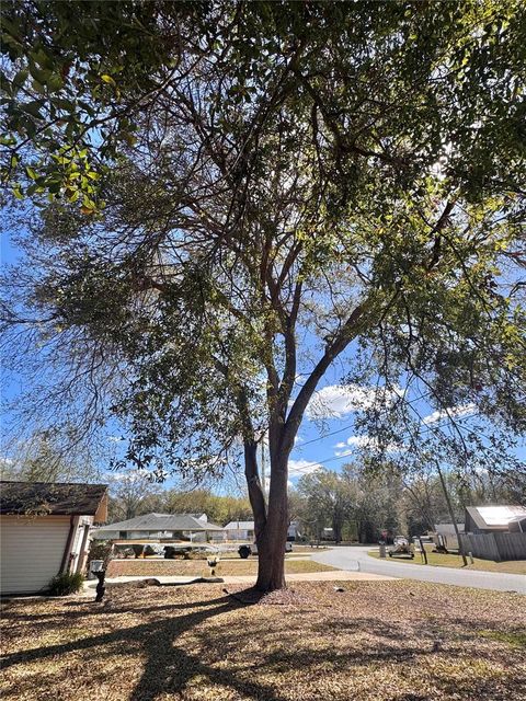 Tiny photo for 4545 SE 62nd Street, Ocala, FL 34480 (MLS # OM719879)