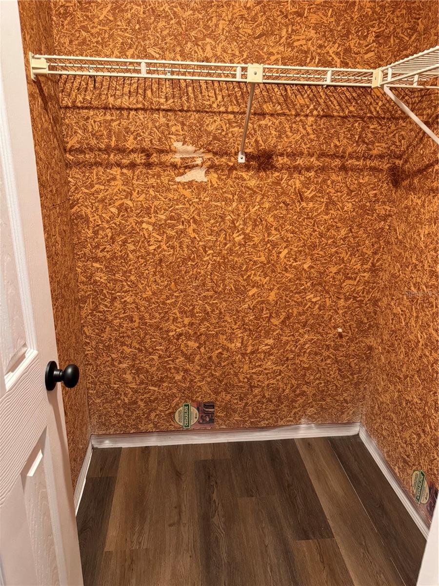 HIGH POINTE - Residential