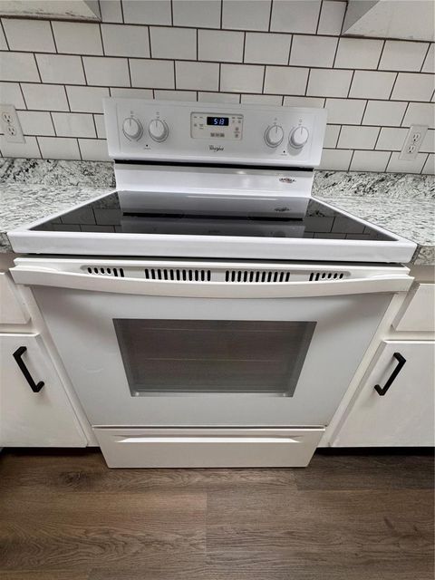 Tiny photo for 4545 SE 62nd Street, Ocala, FL 34480 (MLS # OM719879)