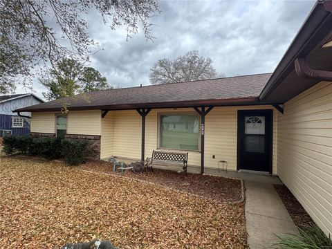 Tiny photo for 4545 SE 62nd Street, Ocala, FL 34480 (MLS # OM719879)