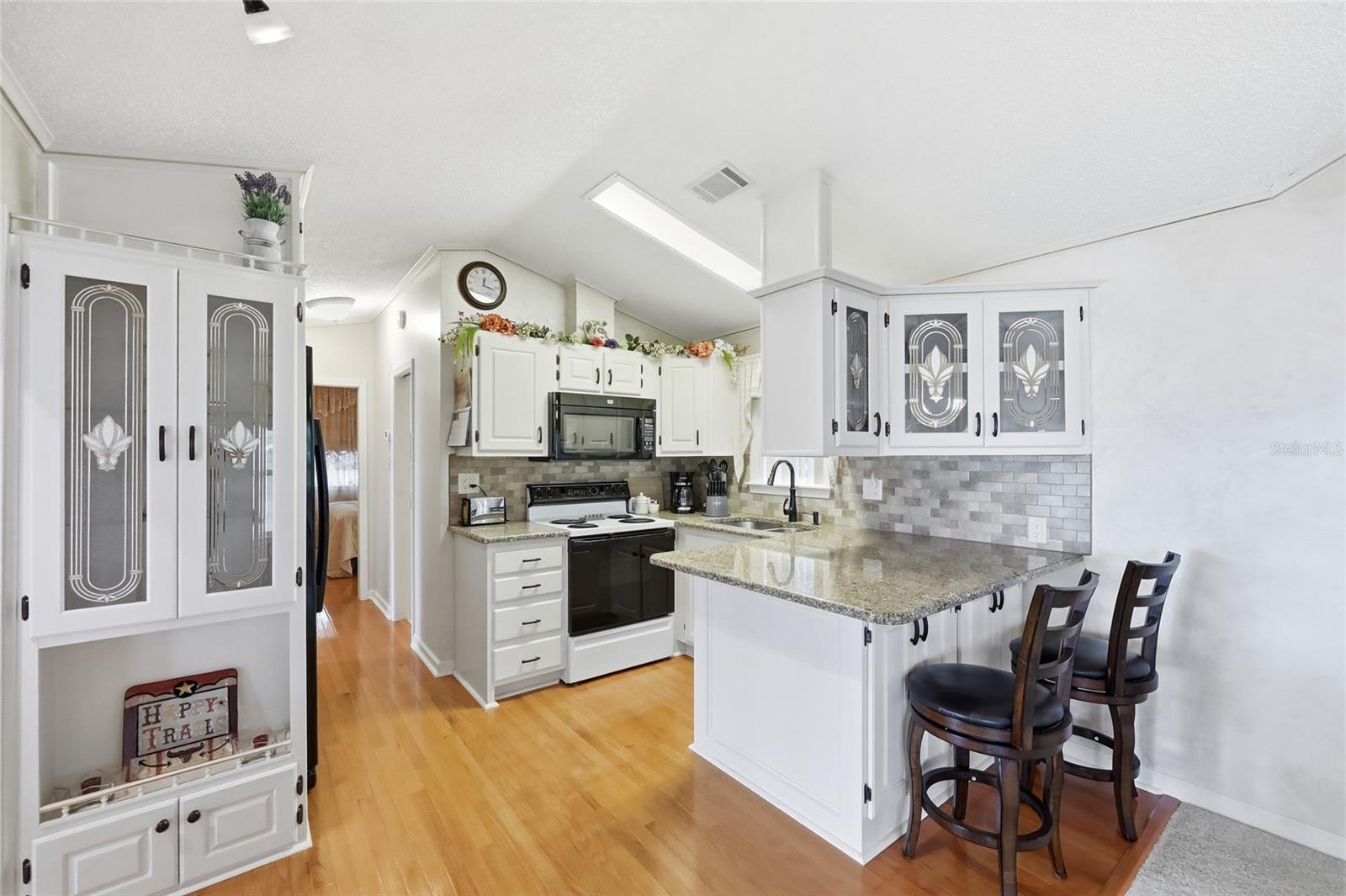 SOUTH SHORE RESORT AN RV CONDO - Residential