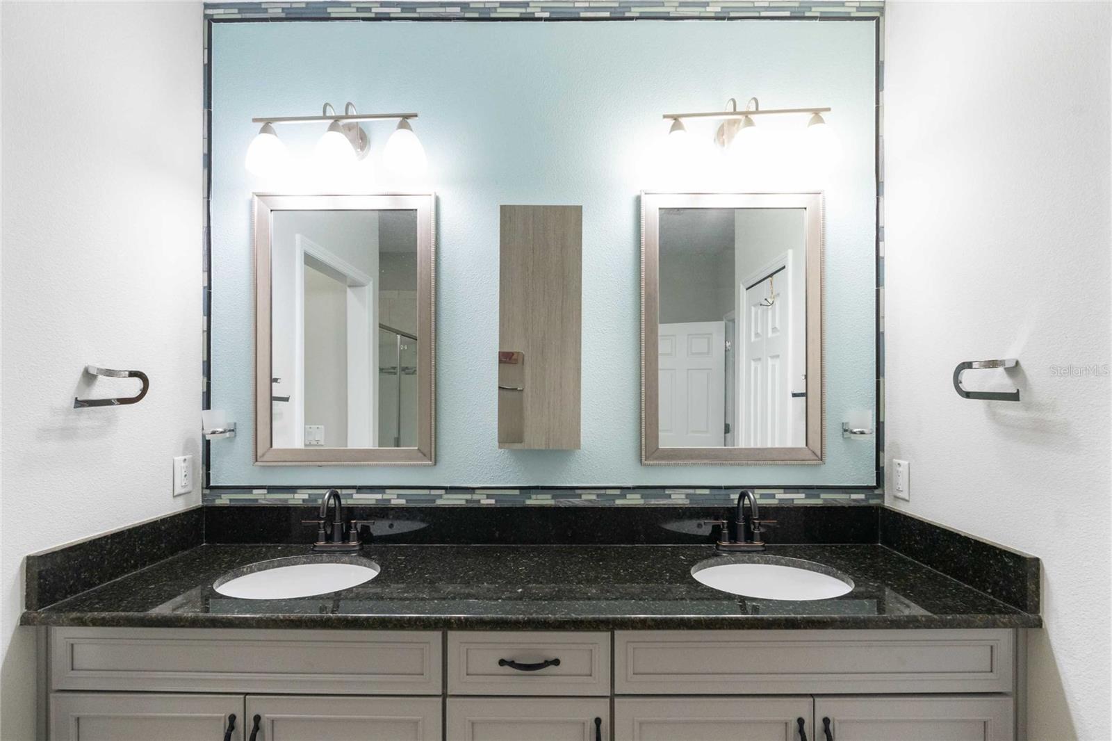 WEST LAKE TWNHMS PH 2 - Residential