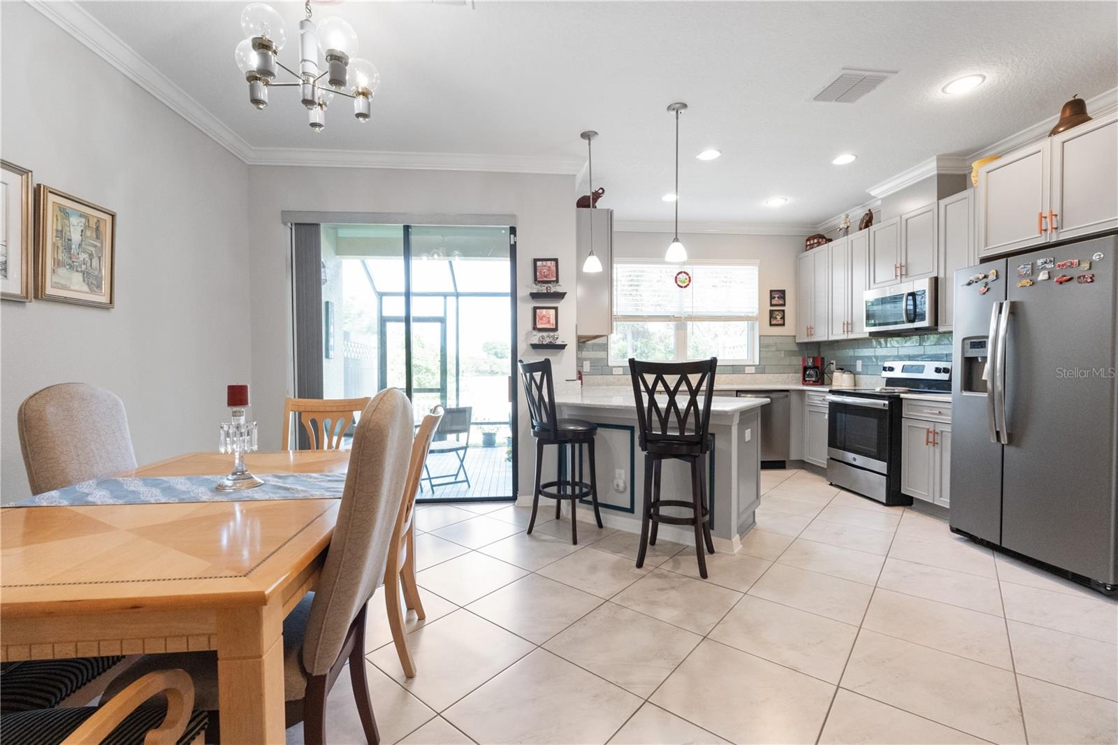 WEST LAKE TWNHMS PH 2 - Residential