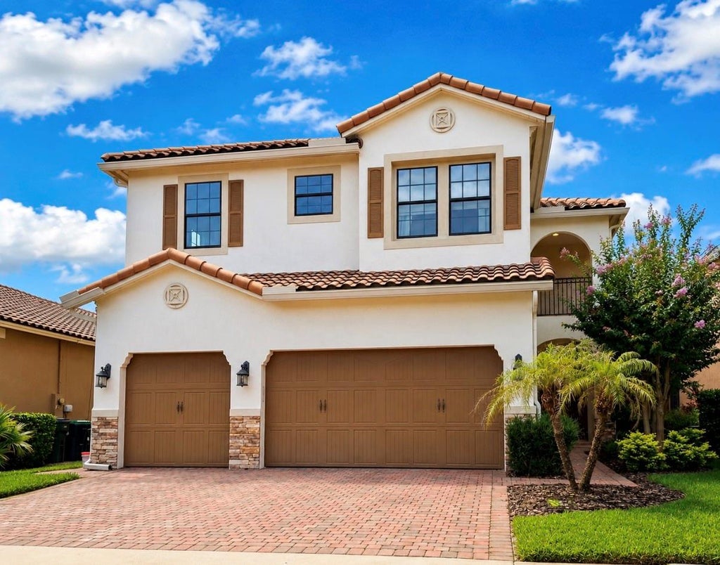 Photo of 10359 Henbury Street, Orlando, FL 32832 (MLS # O6430857)