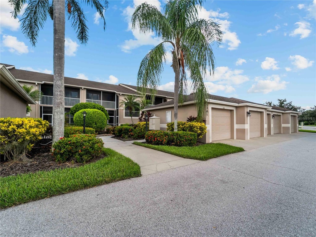 Photo of 5301 Mahogany Run Avenue #1024, Sarasota, FL 34241 (MLS # A4707511)