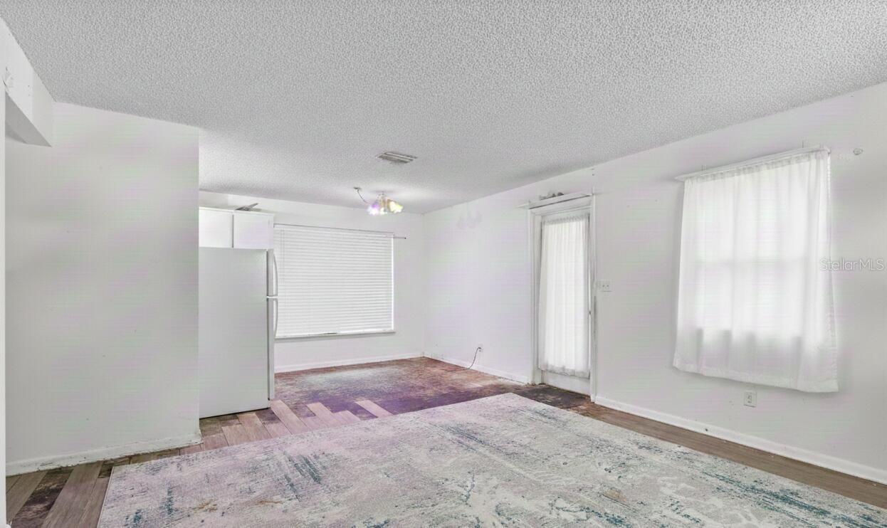 2529 MITCHELL AVENUE