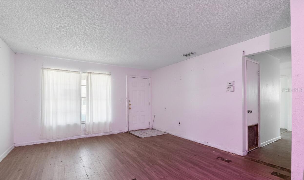 2529 MITCHELL AVENUE