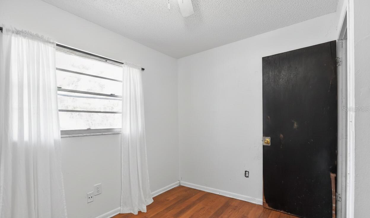 2529 MITCHELL AVENUE