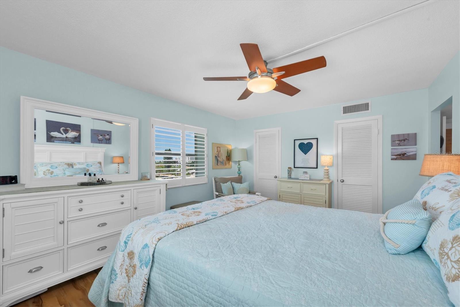 THREE PALMS POINTE CONDO - Residential
