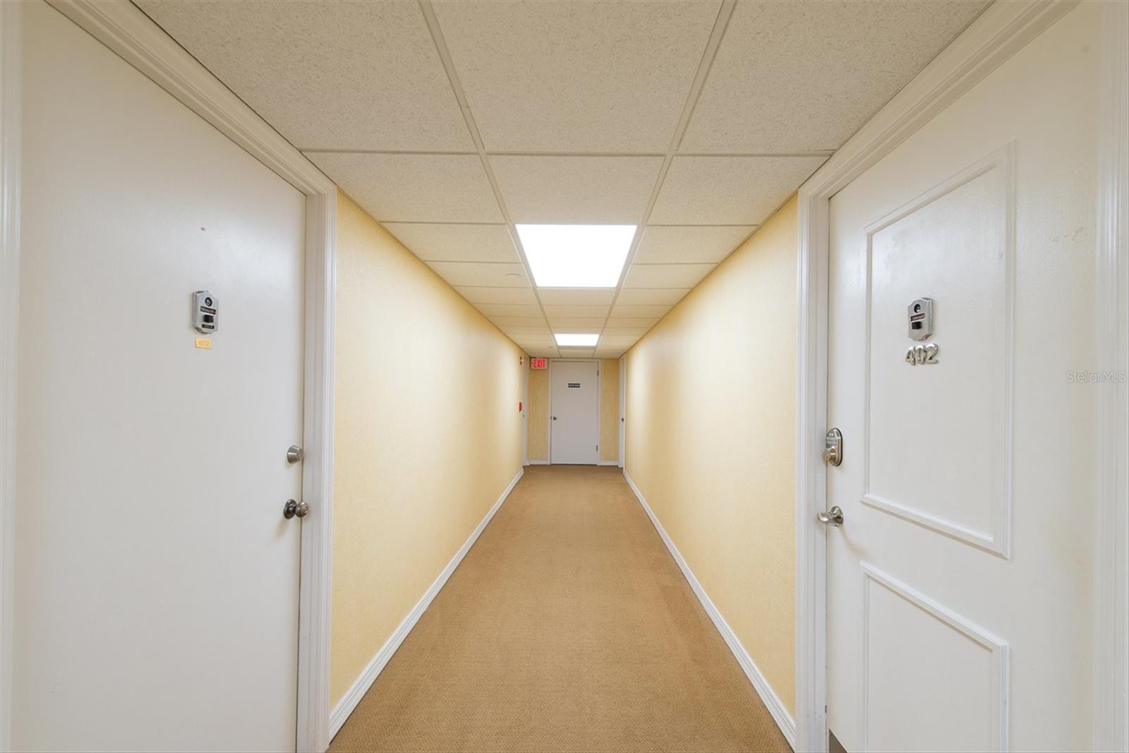 THREE PALMS POINTE CONDO - Residential