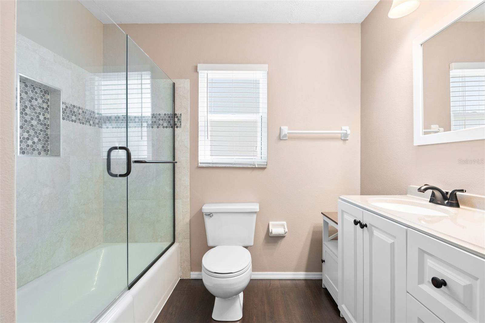 RIDGEWOOD ESTATES 21ST ADD - Residential