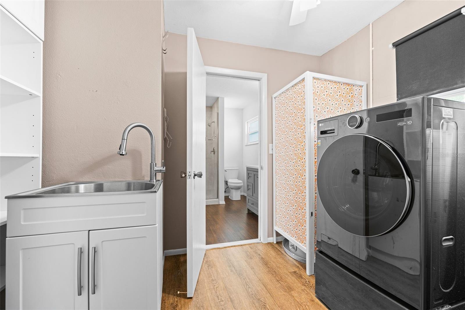 RIDGEWOOD ESTATES 21ST ADD - Residential