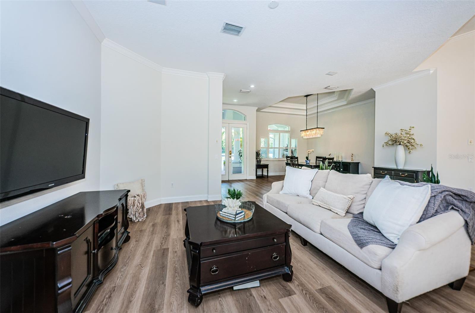 ACREAGE - Residential