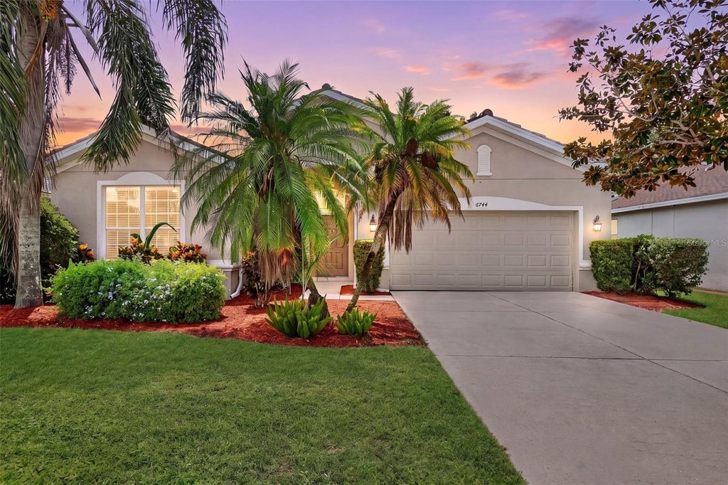 Photo of 6744 45th Terrace E, Bradenton, FL 34203 (MLS # A4704746)