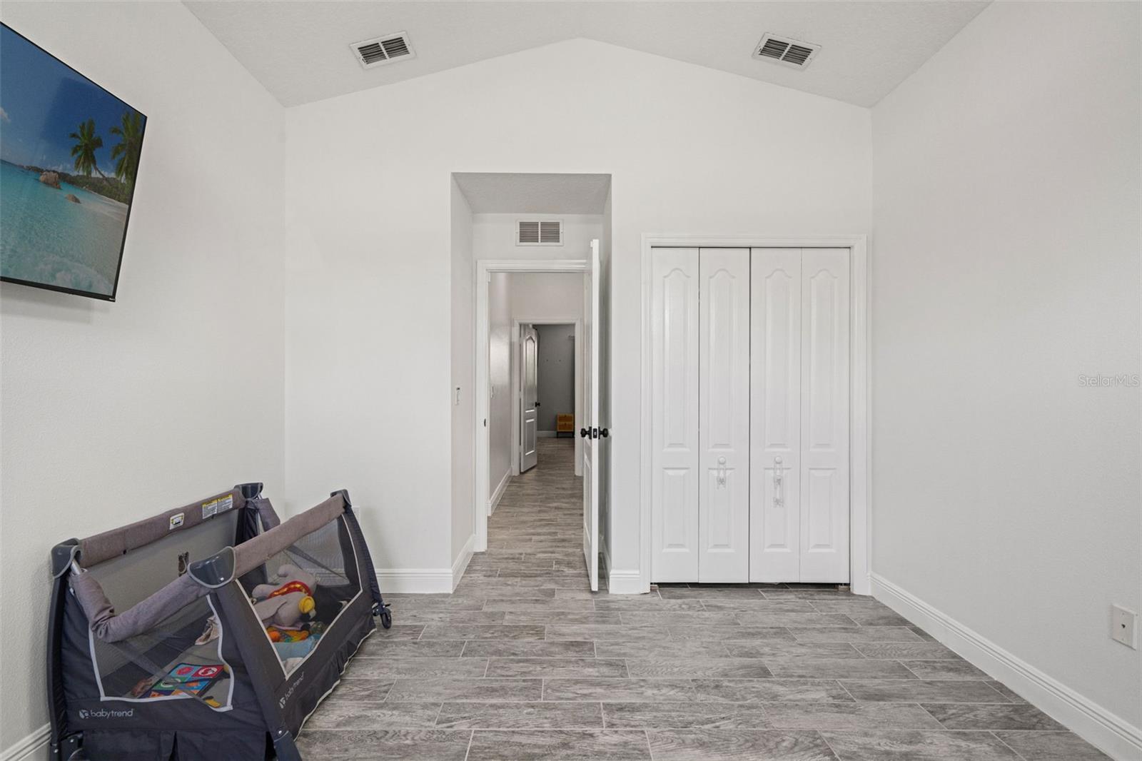 ROYAL HIGHLANDS UNIT 4 - Residential