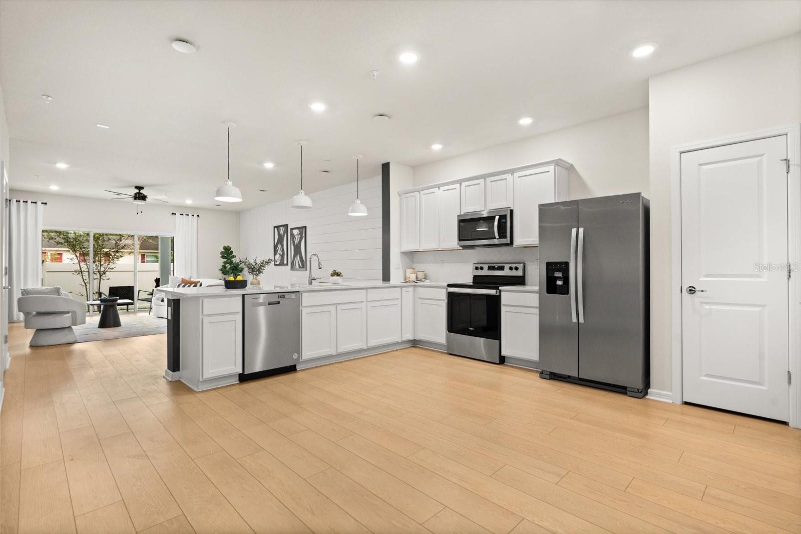 2949 CLEVER LANE