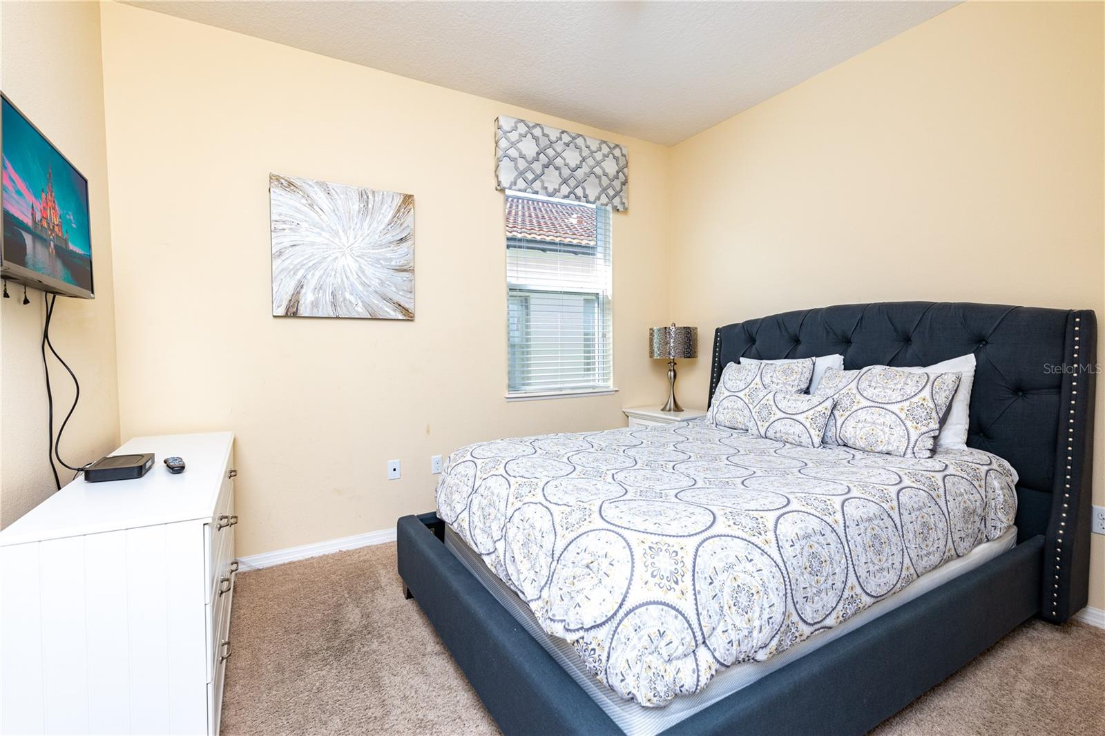 WESTSIDE - Residential