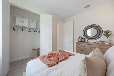 Tiny photo for 3952 Kennebunk Loop, Mount Dora, FL 32757 (MLS # O6400207)