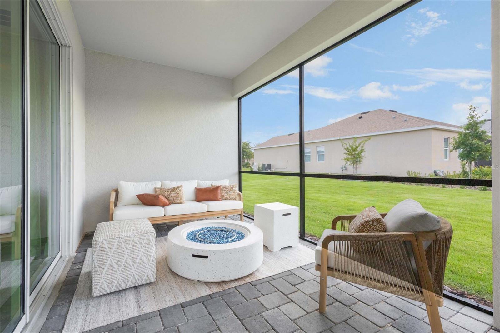 LAKES OF MOUNT DORA - Residential