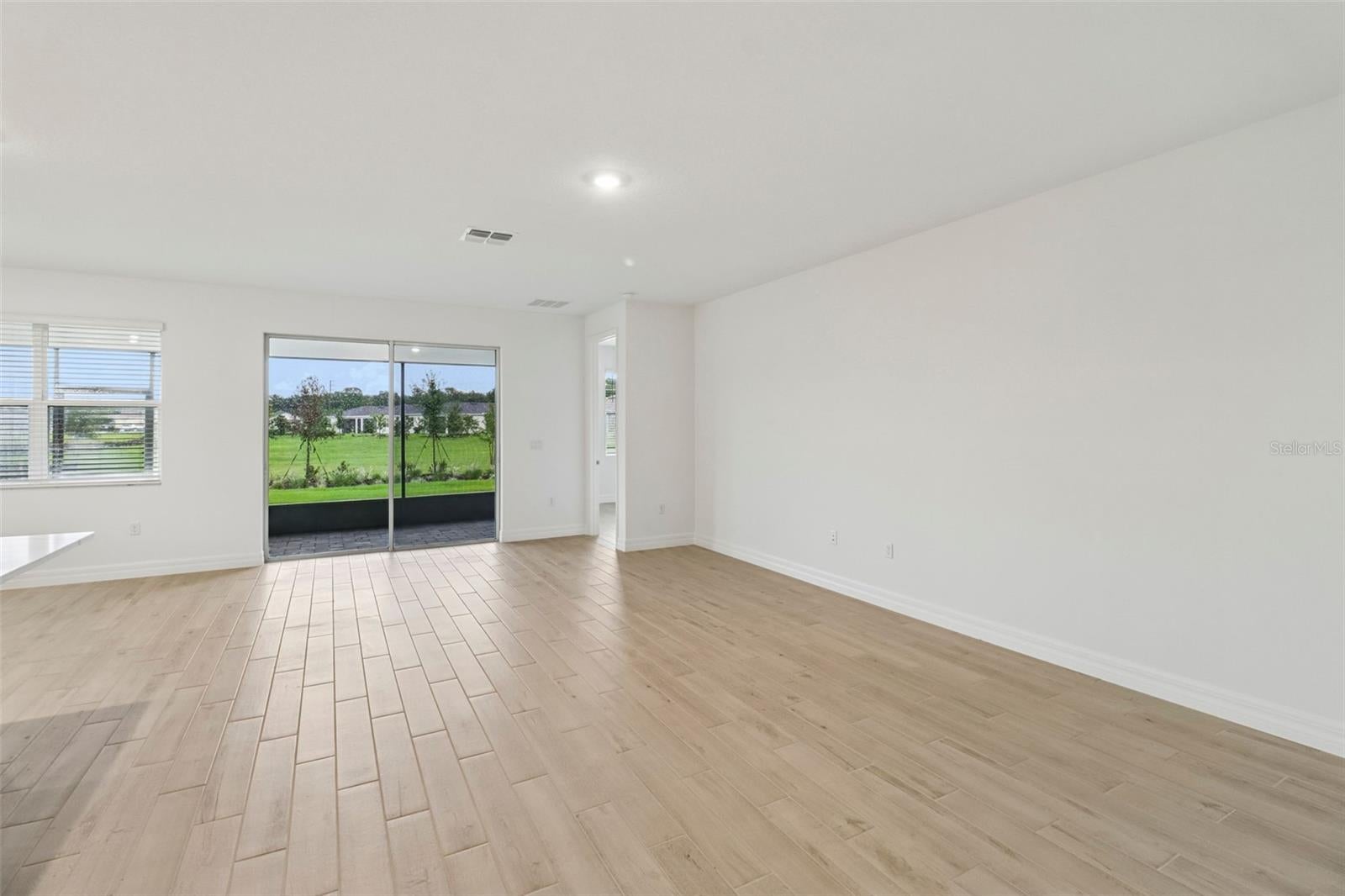 3952 KENNEBUNK LOOP