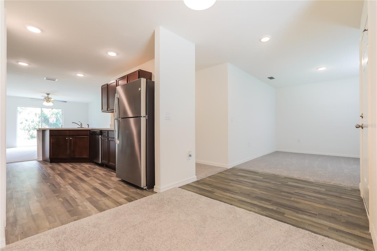 PORT CHARLOTTE SUB 18 - Residential Lease