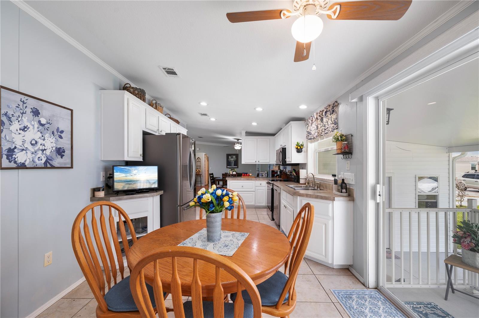 1000 KINGS HIGHWAY 231