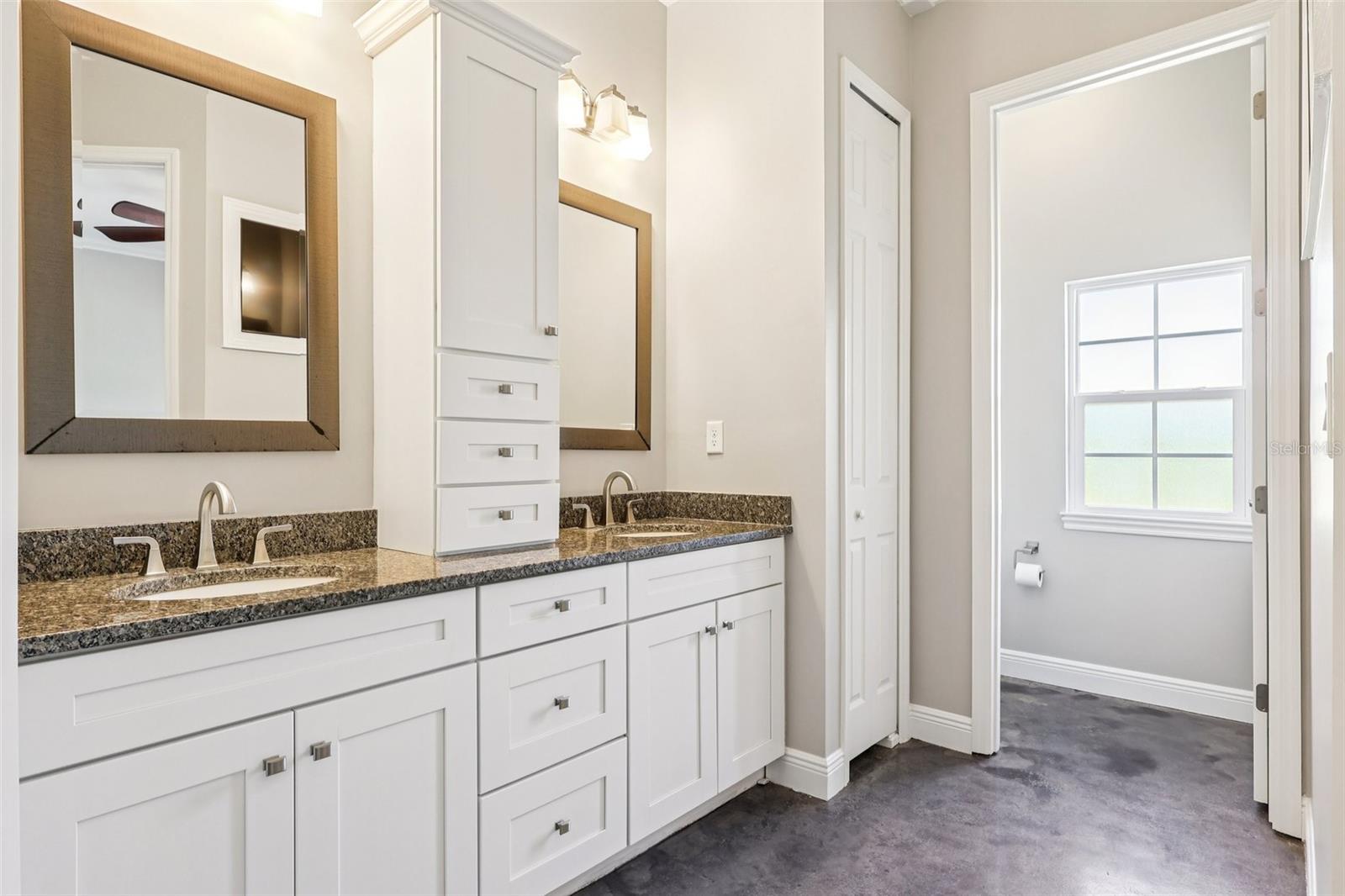 LAKE PICKET ESTATES PH 3 5 ACRE DEV - Residential