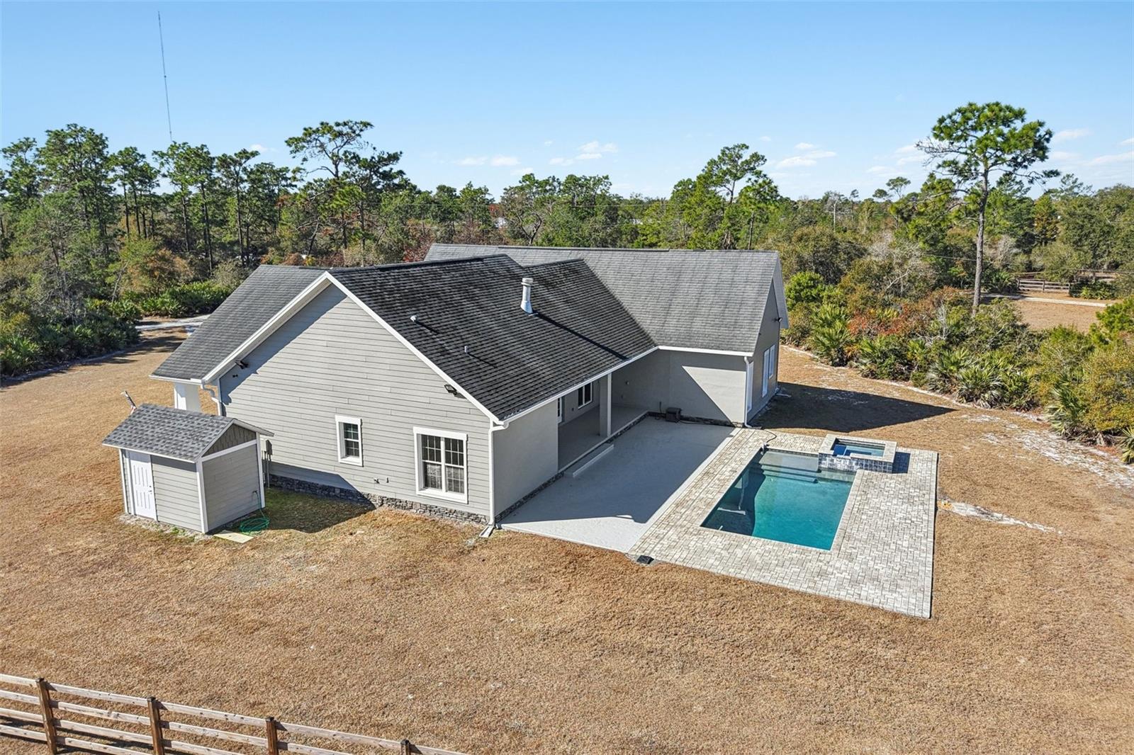 LAKE PICKET ESTATES PH 3 5 ACRE DEV - Residential