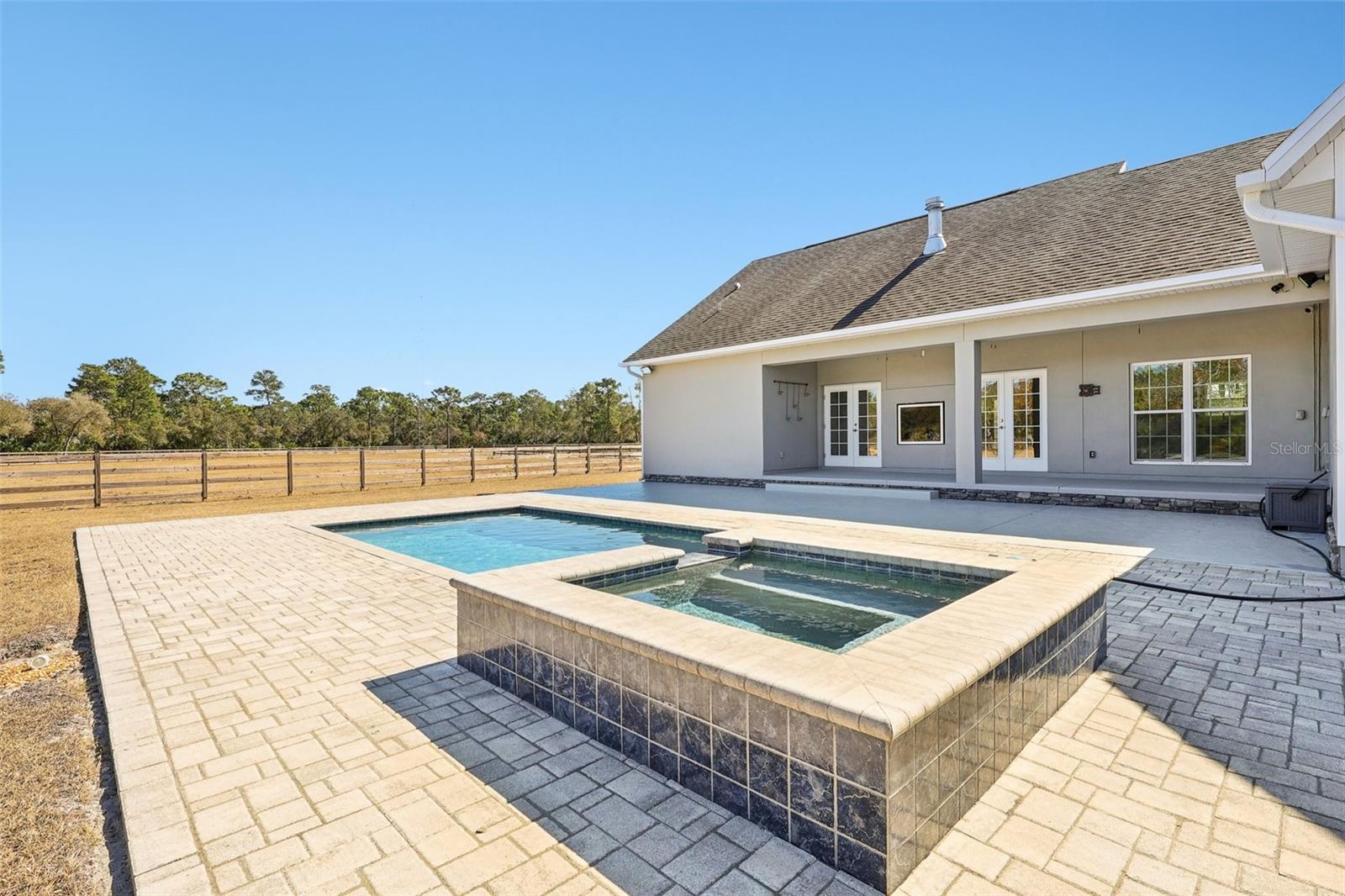 LAKE PICKET ESTATES PH 3 5 ACRE DEV - Residential