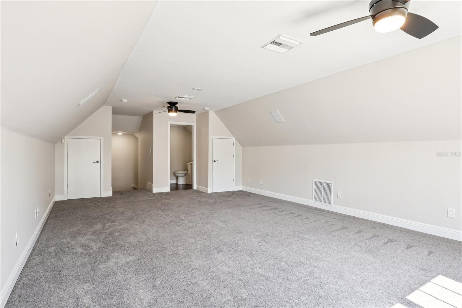 LAKE PICKET ESTATES PH 3 5 ACRE DEV - Residential