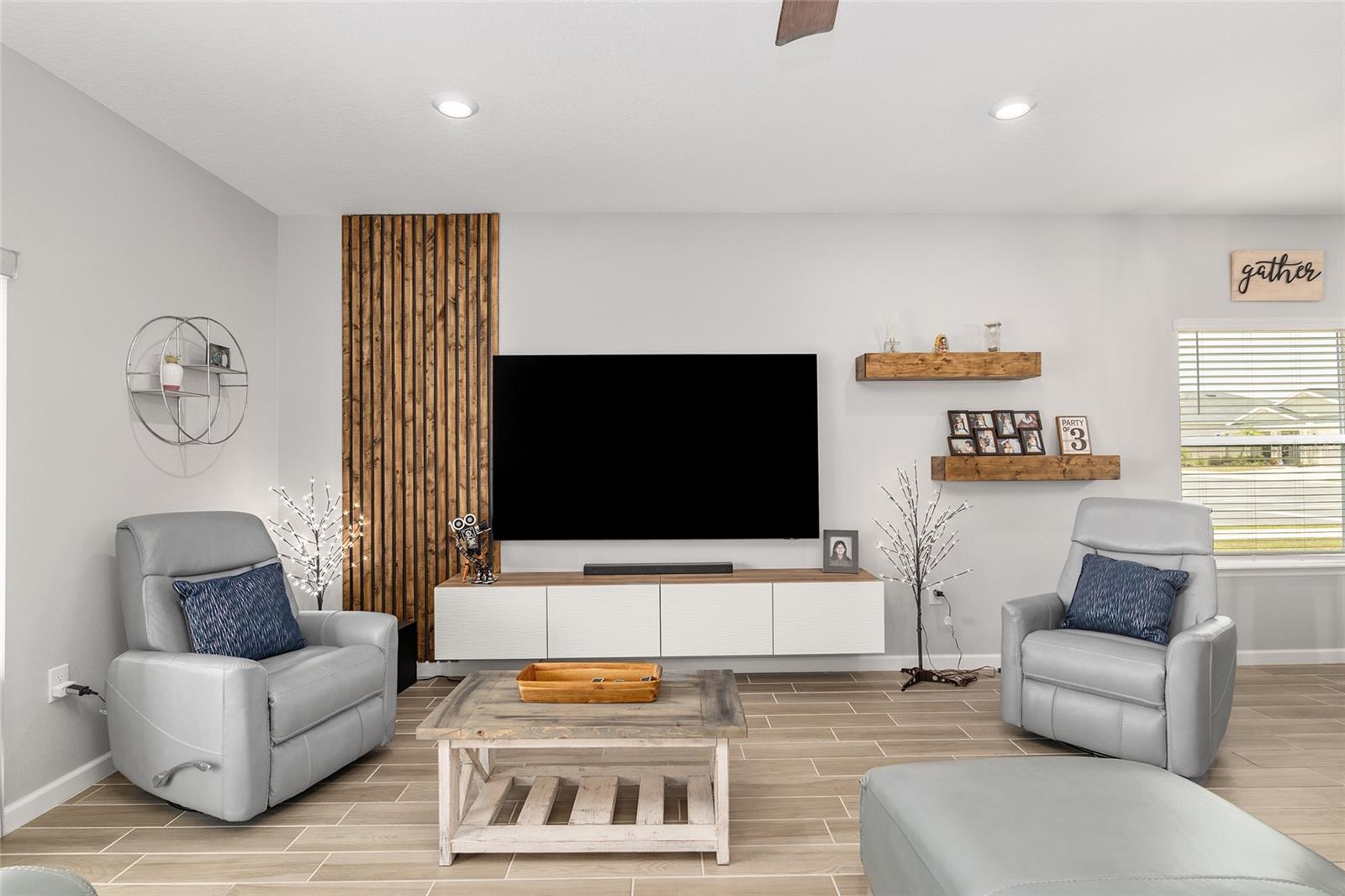 FREEDOM CROSSINGS PRESERVE - Residential