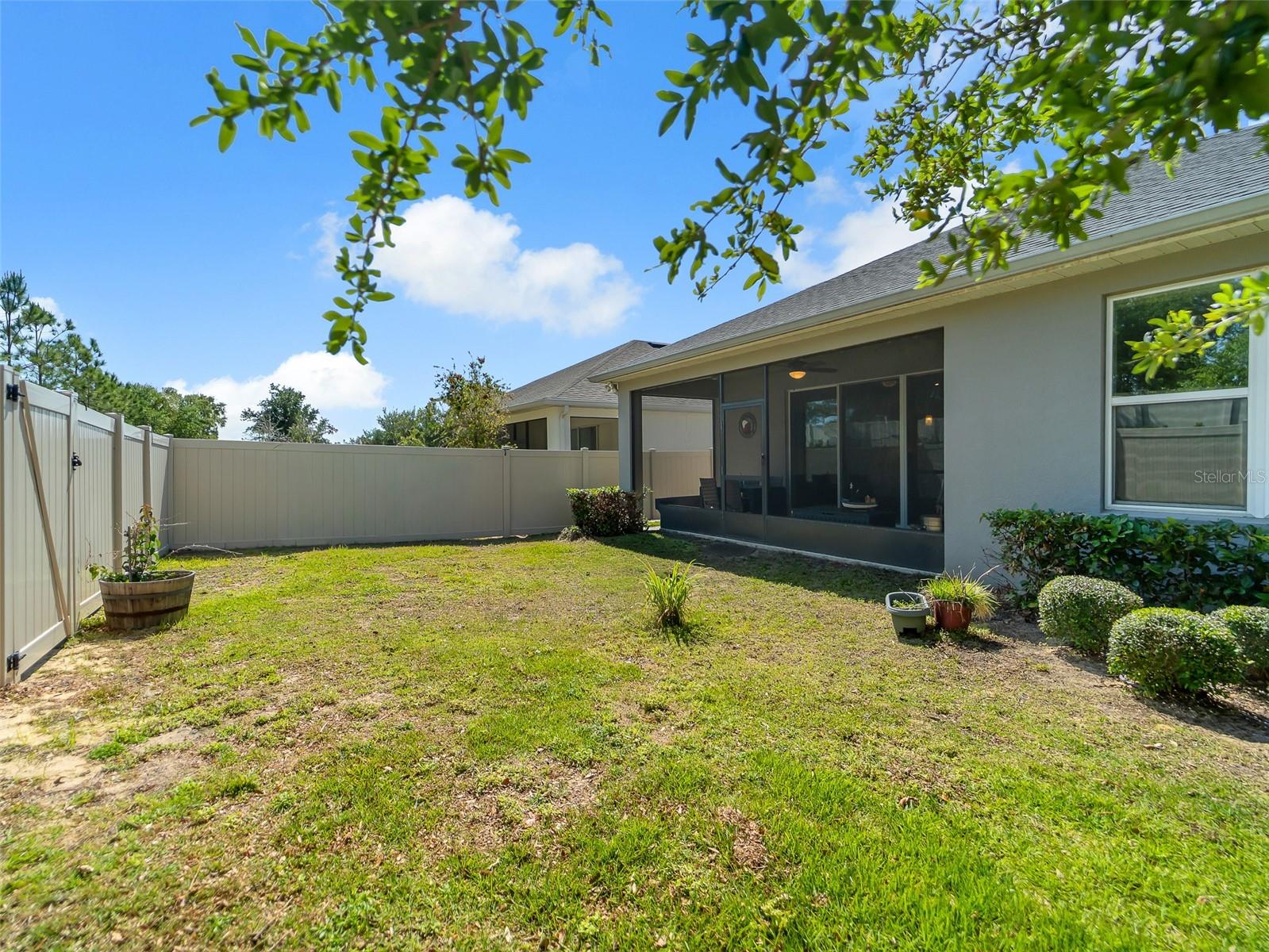CRESTVIEW - Residential