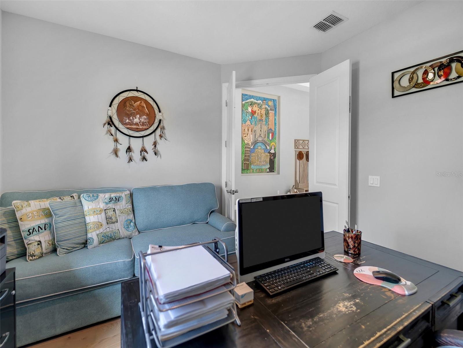 CRESTVIEW - Residential