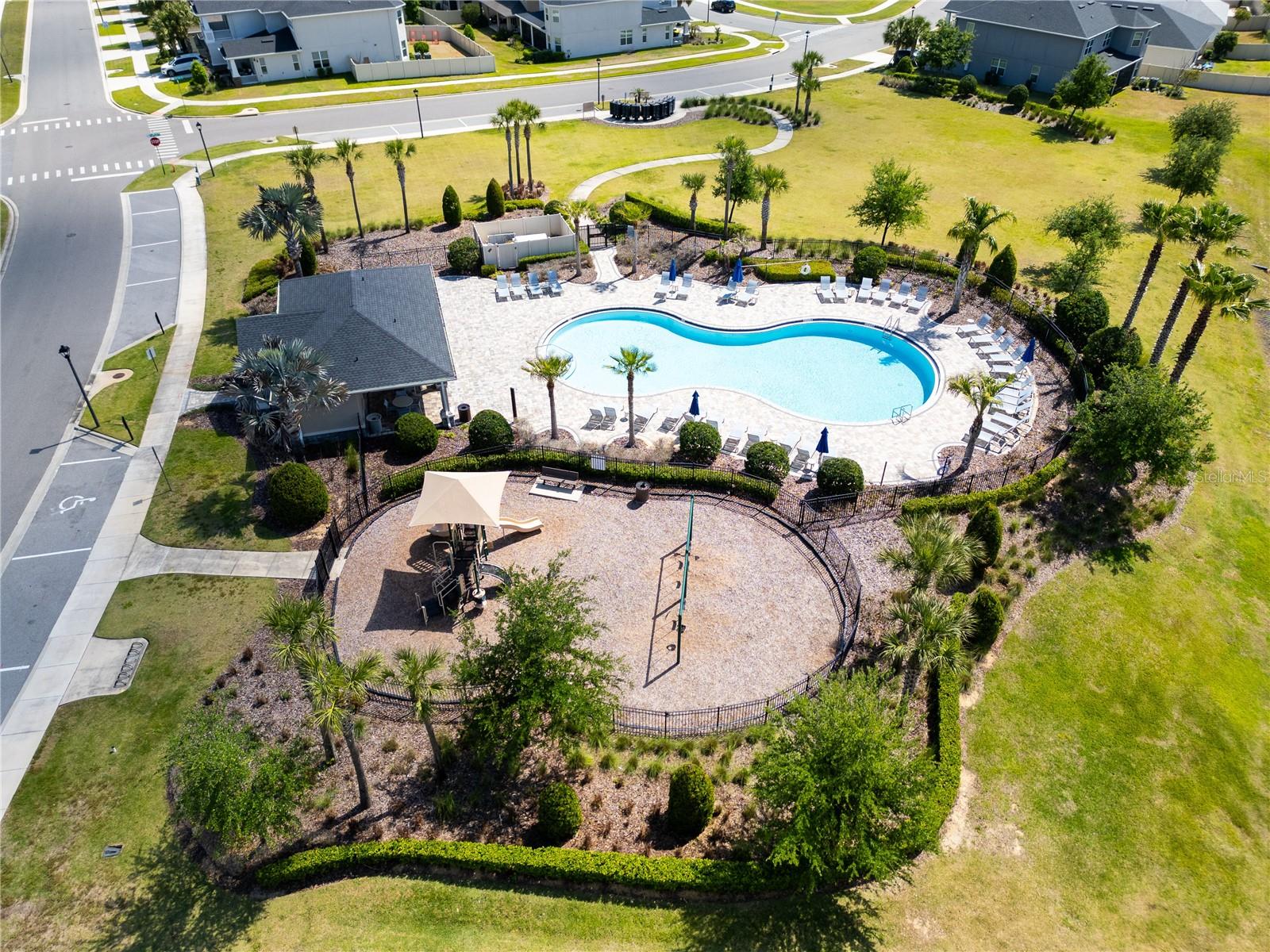 CRESTVIEW - Residential