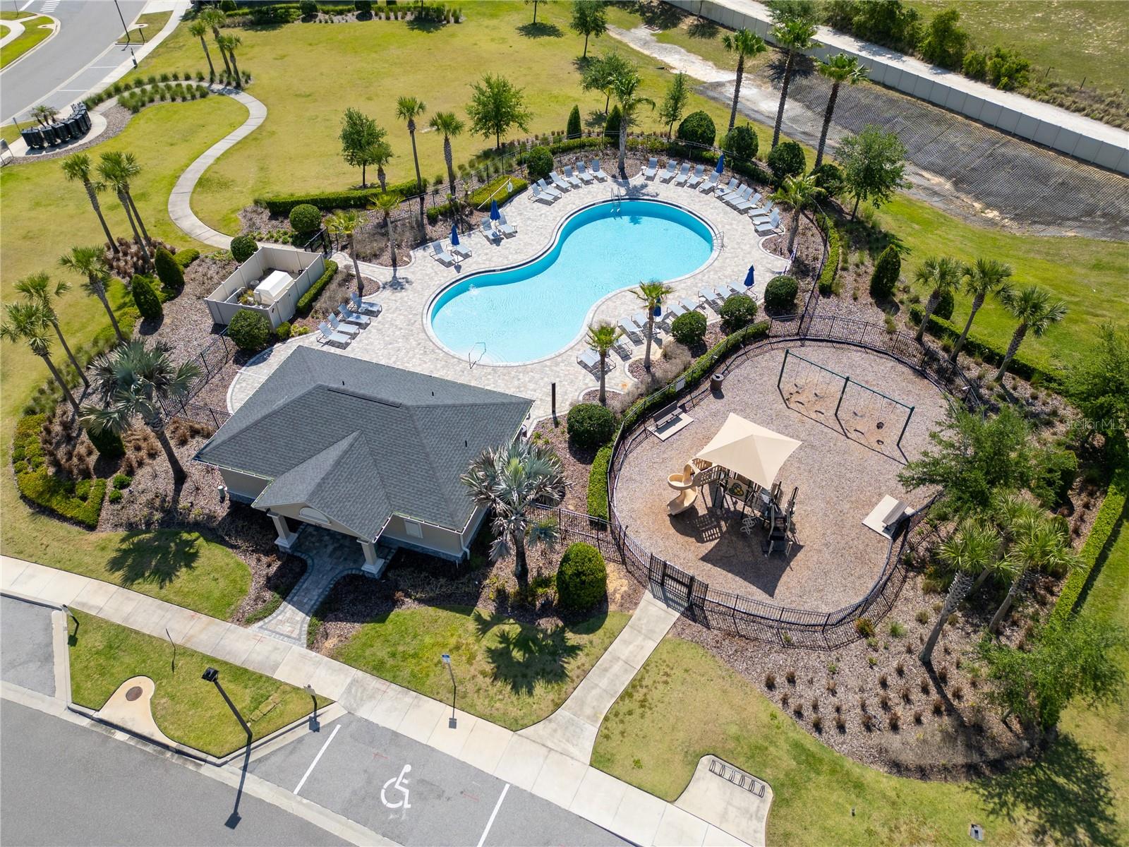 CRESTVIEW - Residential