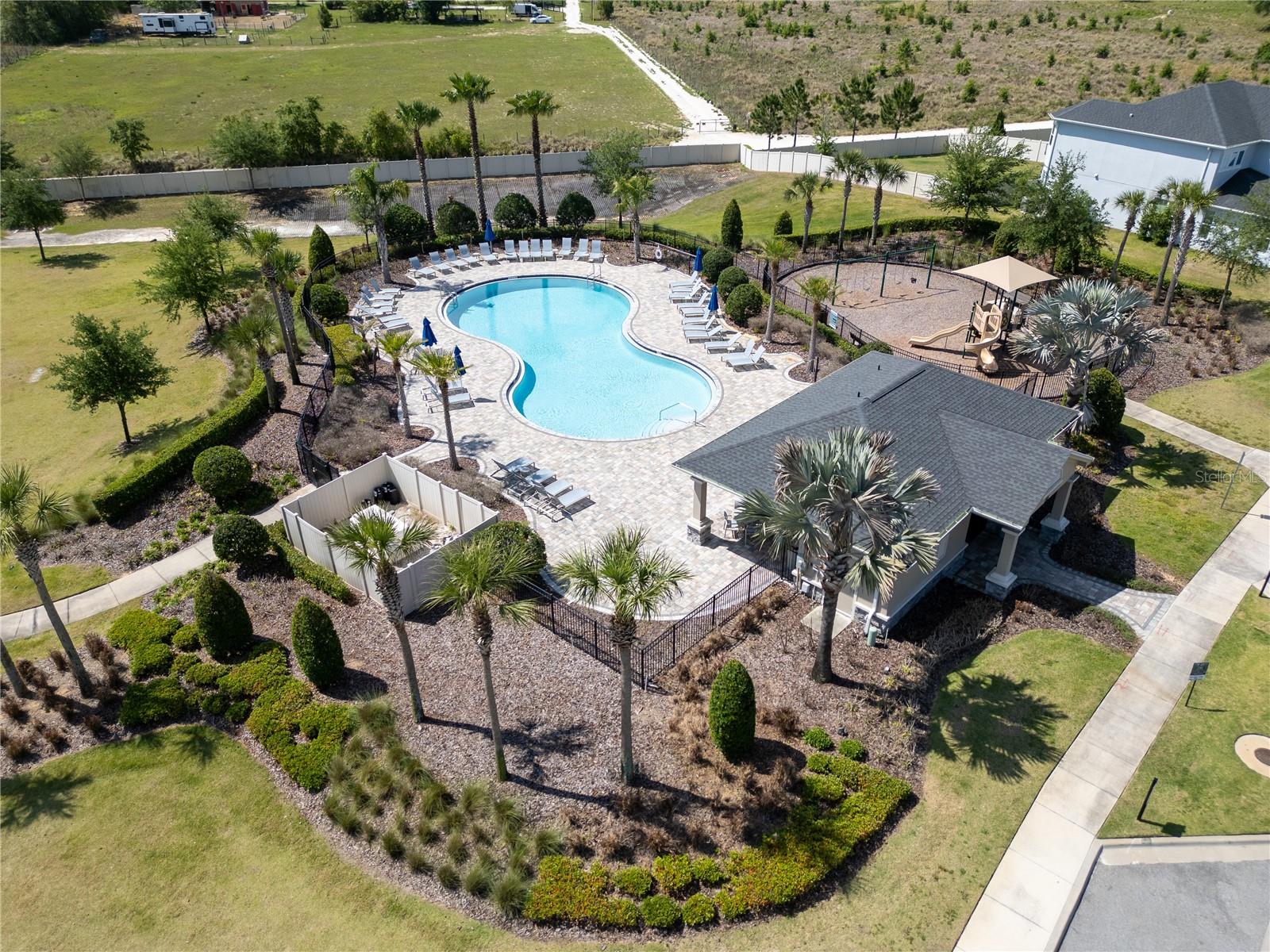 CRESTVIEW - Residential