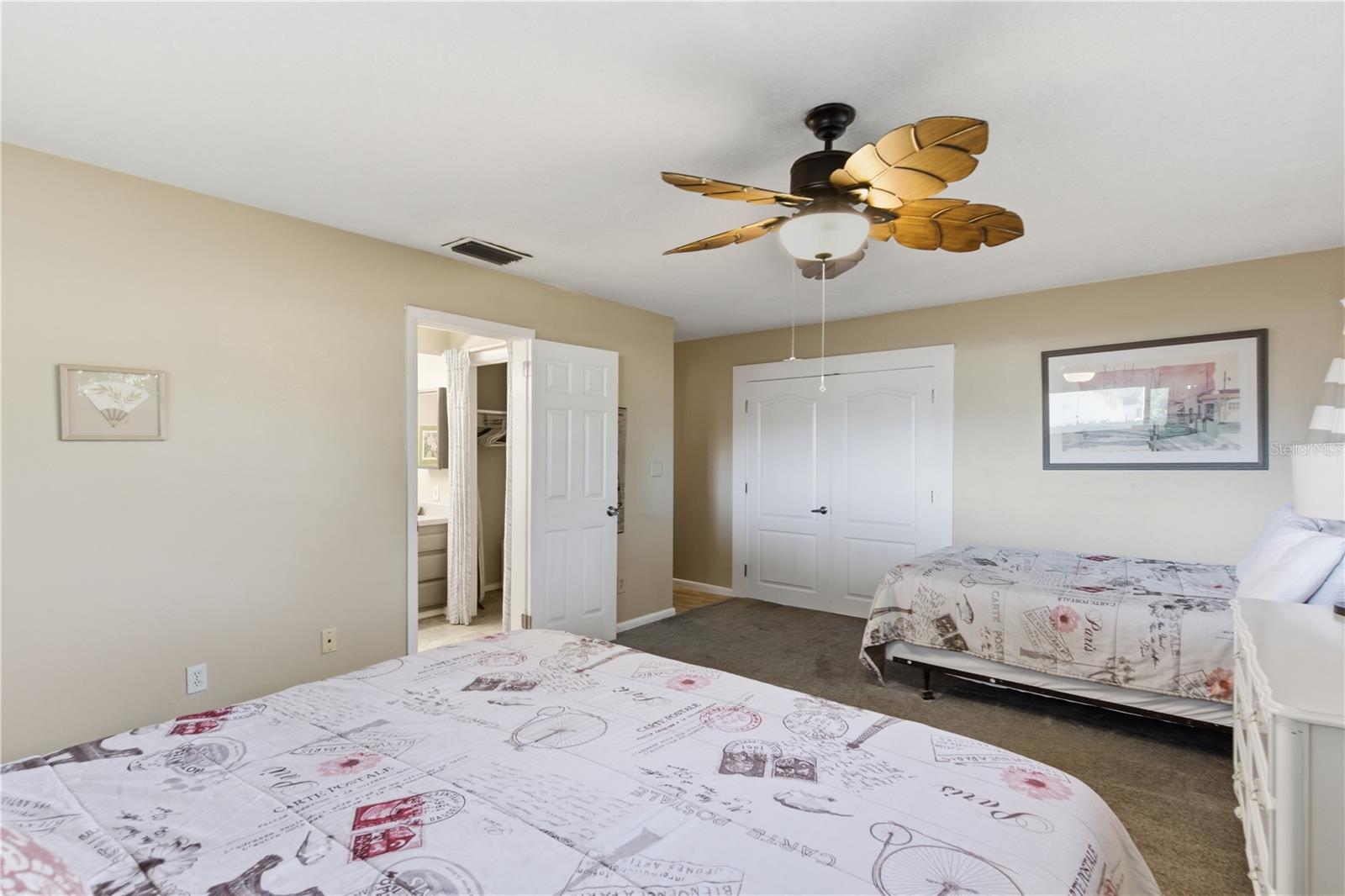 EASTWOOD TERRACE - Residential