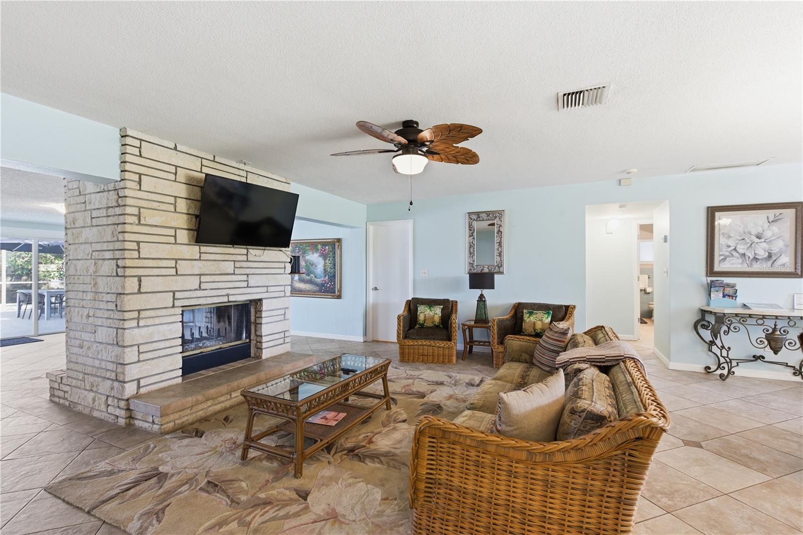 EASTWOOD TERRACE - Residential