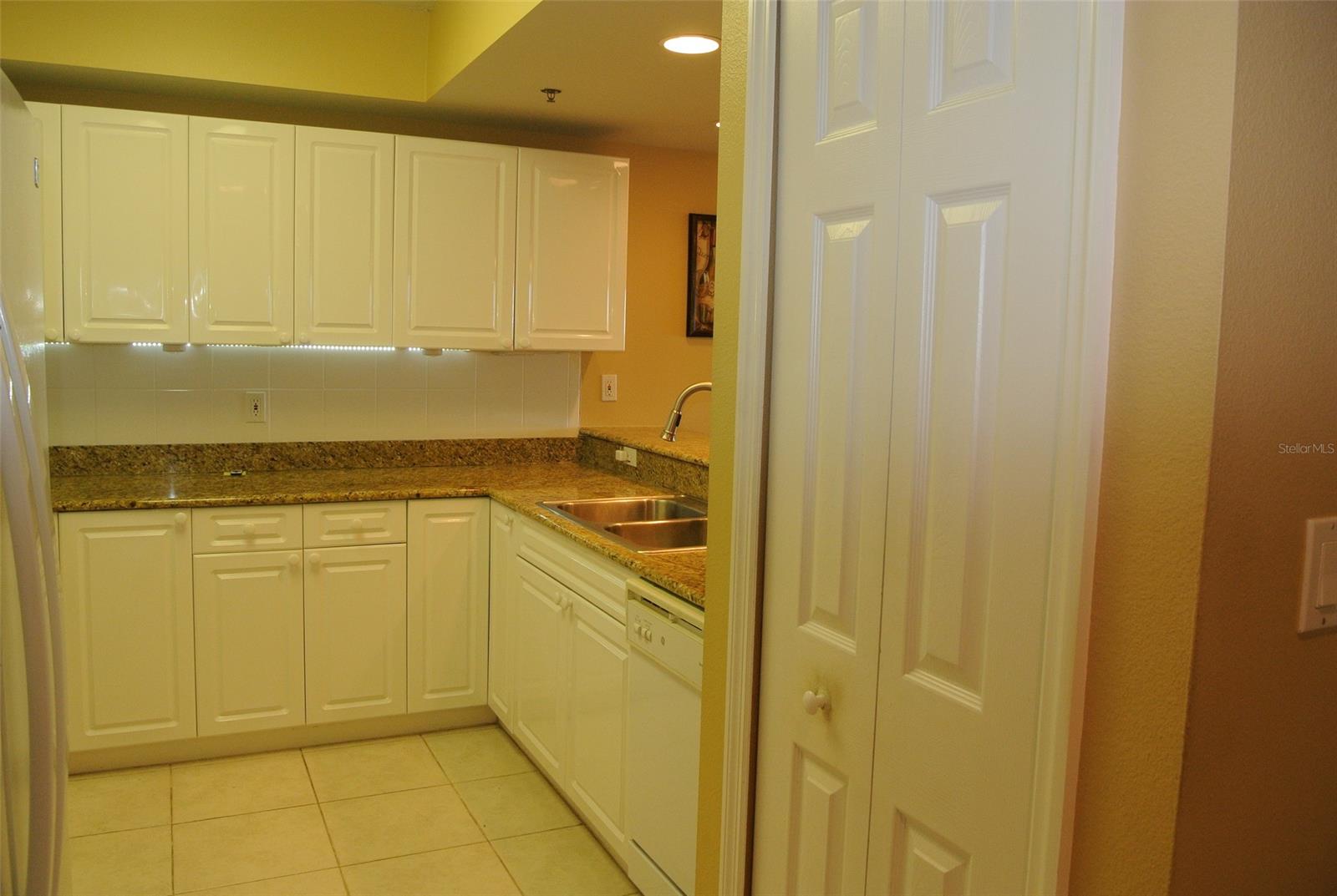 Ocean Walk Condo At Nsb Bldg 04 - Residential