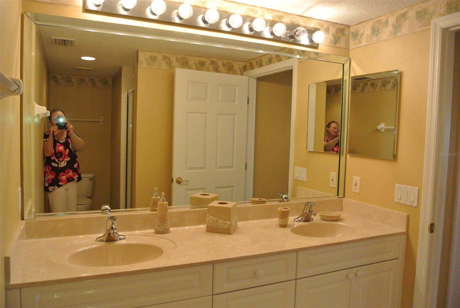 Ocean Walk Condo At Nsb Bldg 04 - Residential