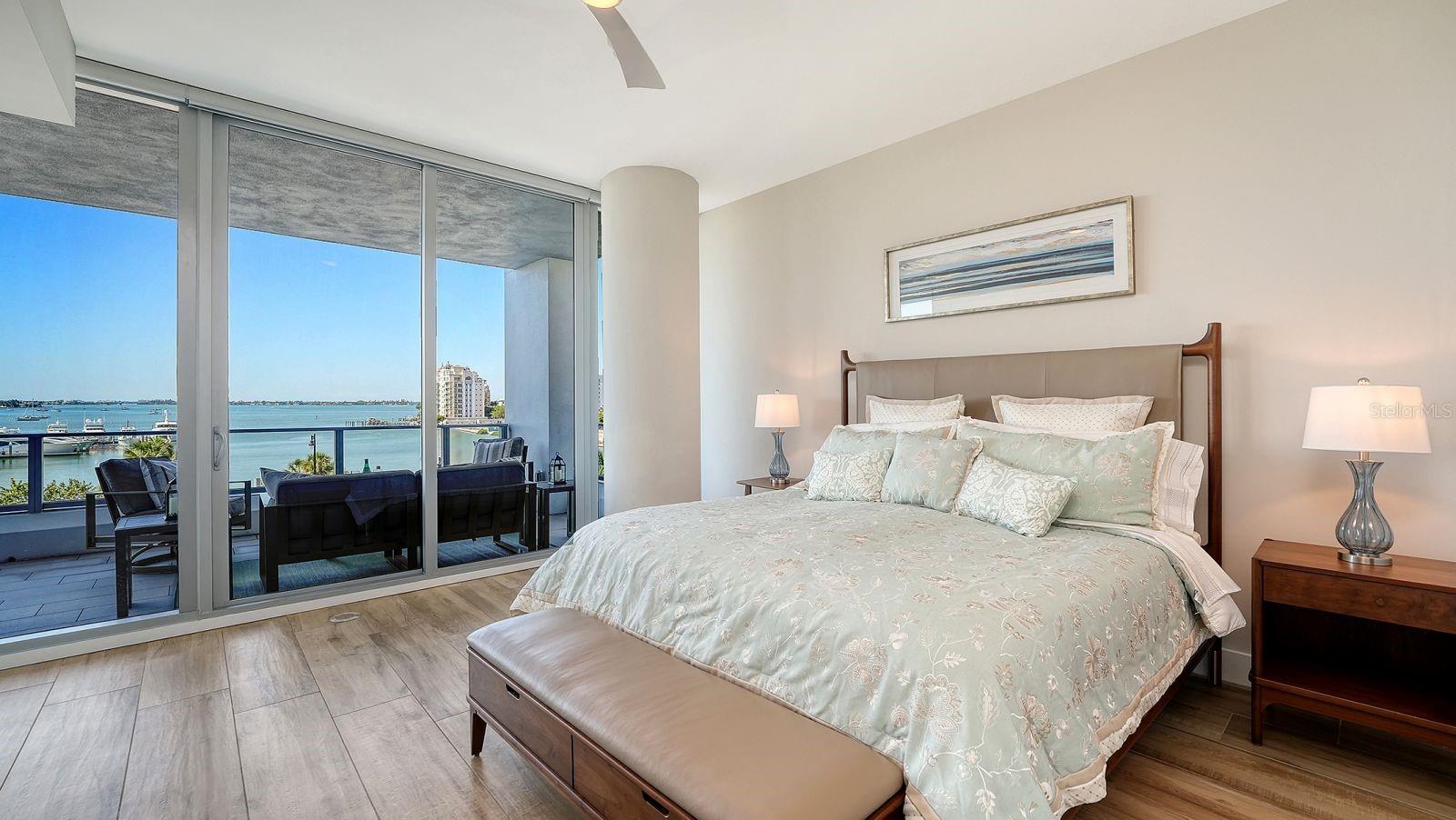 VUE SARASOTA BAY - Residential