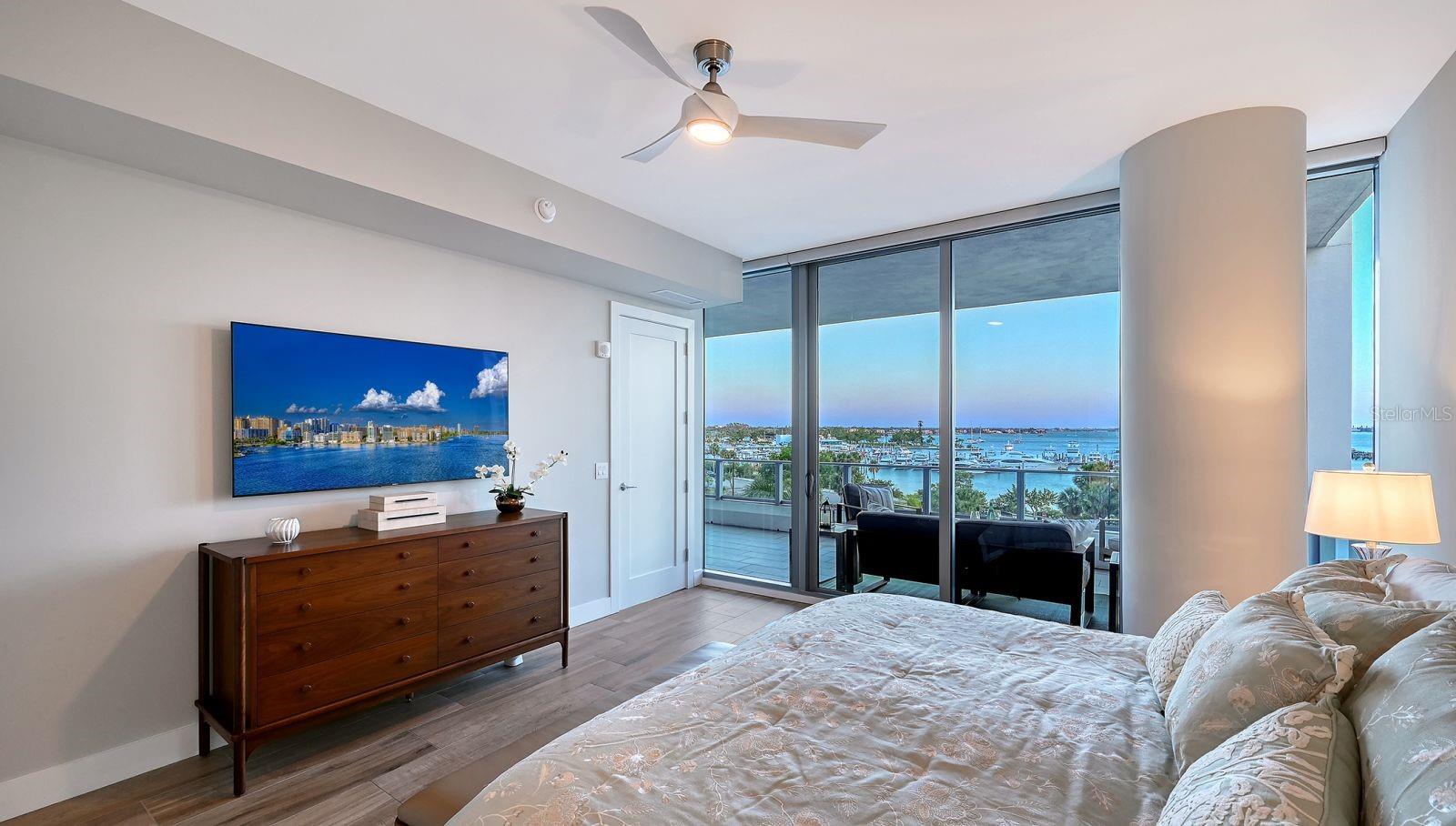 VUE SARASOTA BAY - Residential