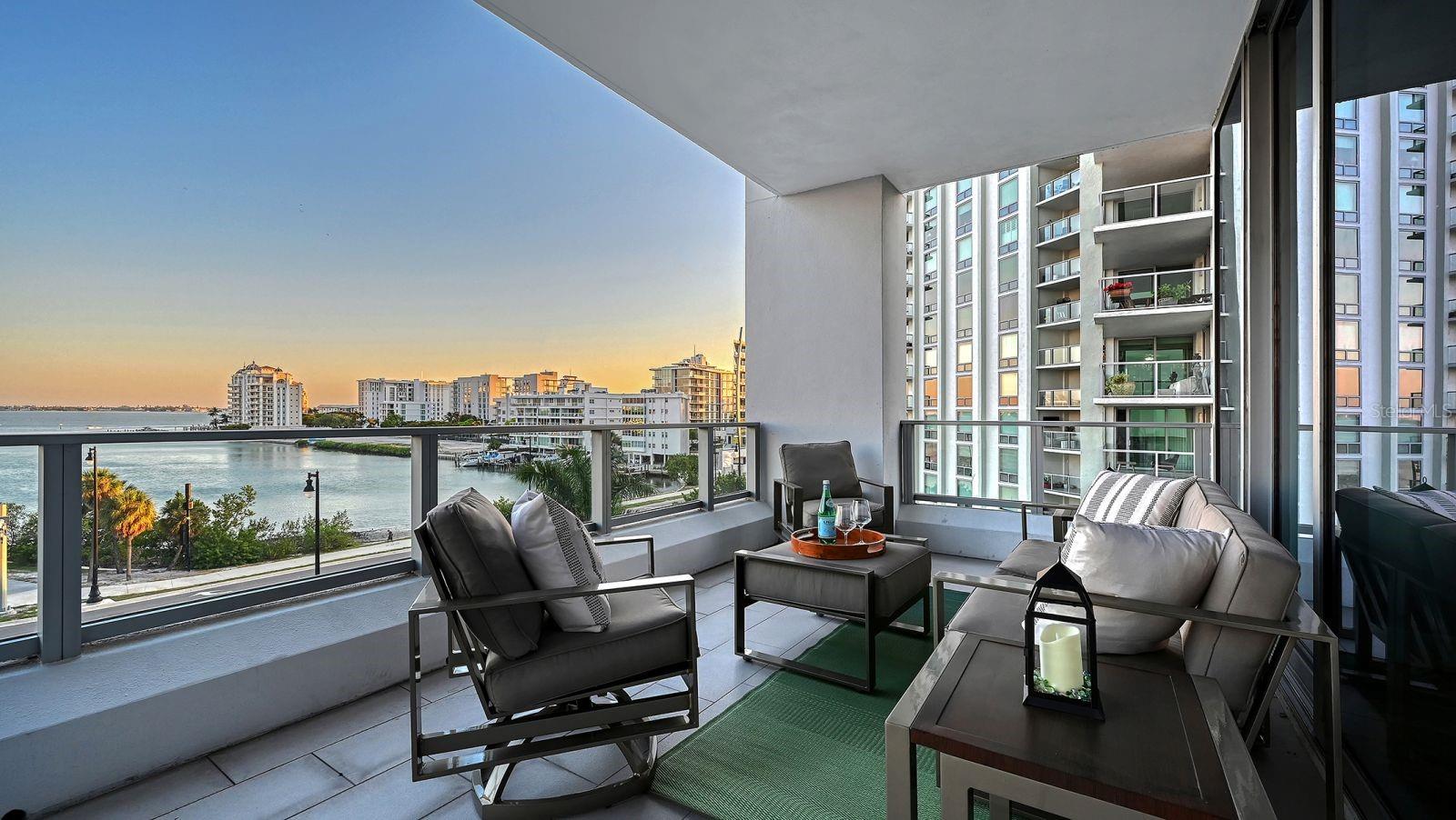 VUE SARASOTA BAY - Residential