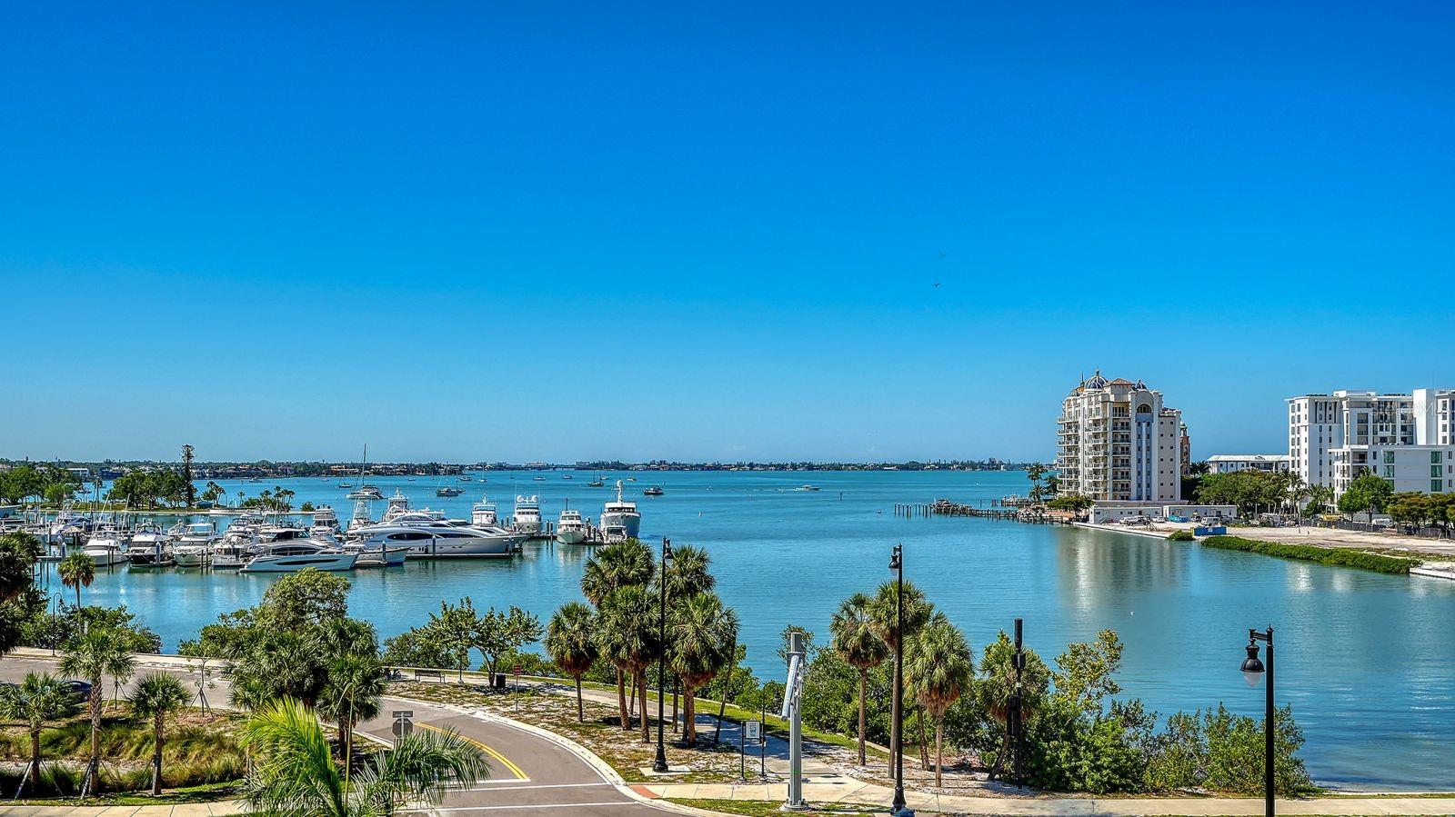 VUE SARASOTA BAY - Residential