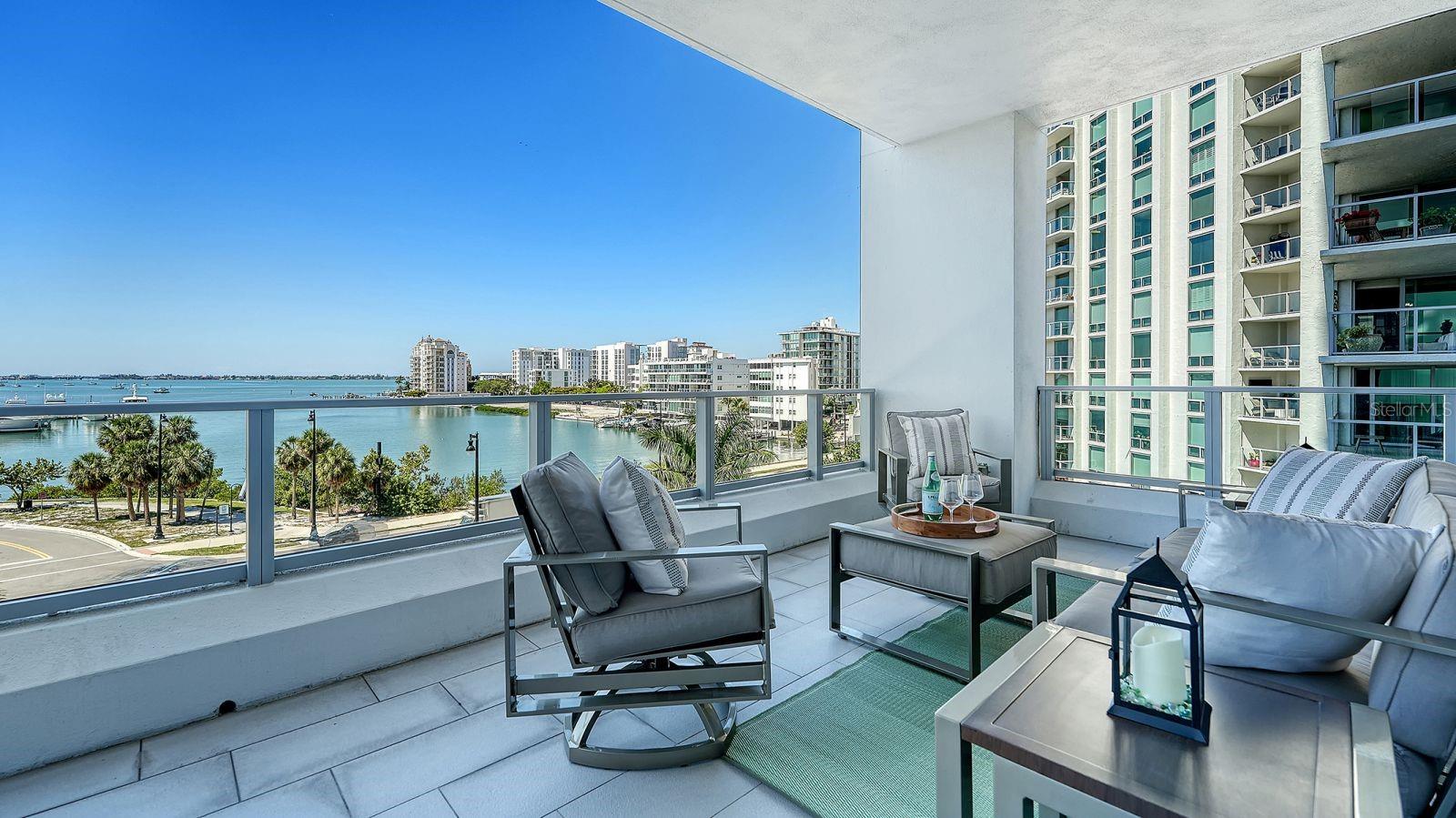 VUE SARASOTA BAY - Residential