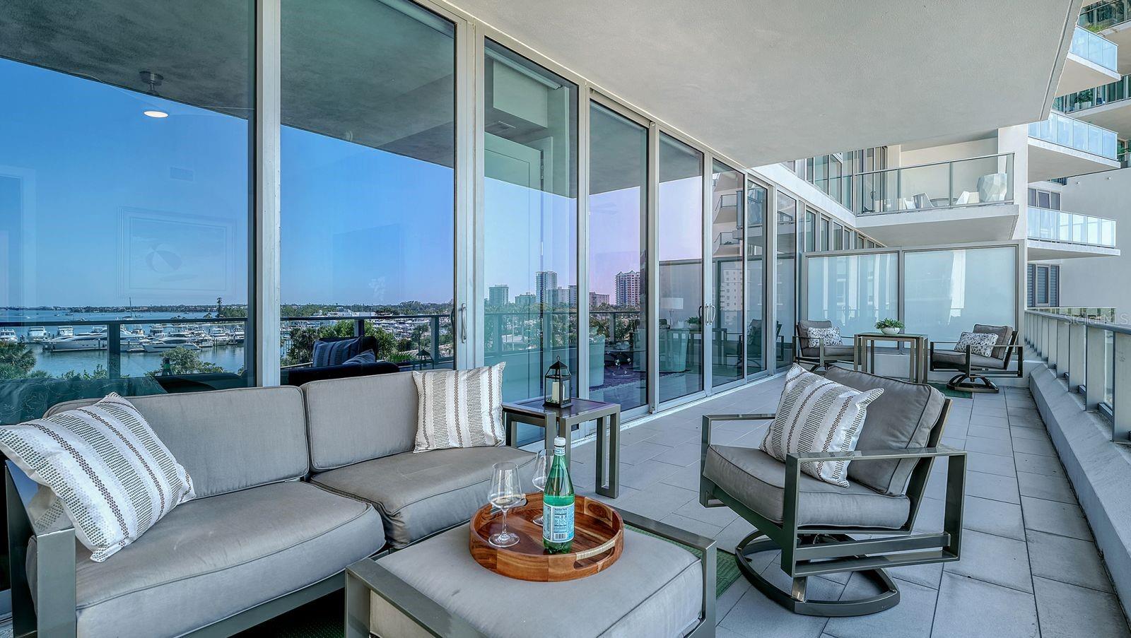 VUE SARASOTA BAY - Residential