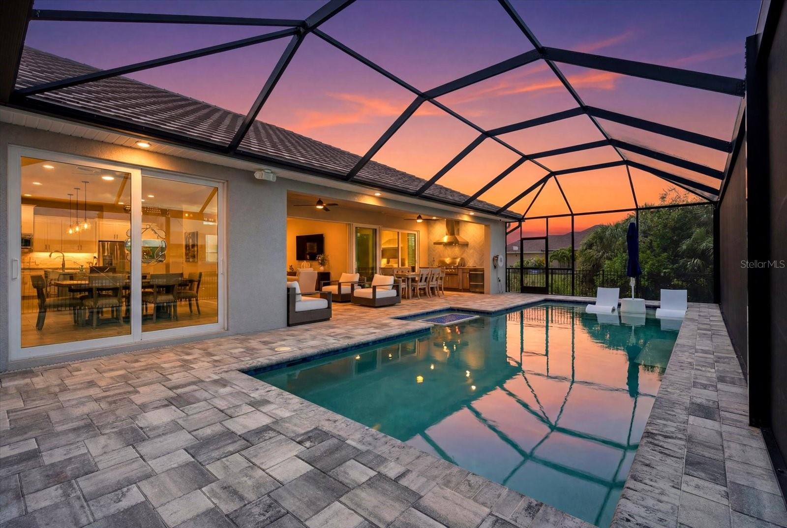 15672 LAKELAND CIRCLE