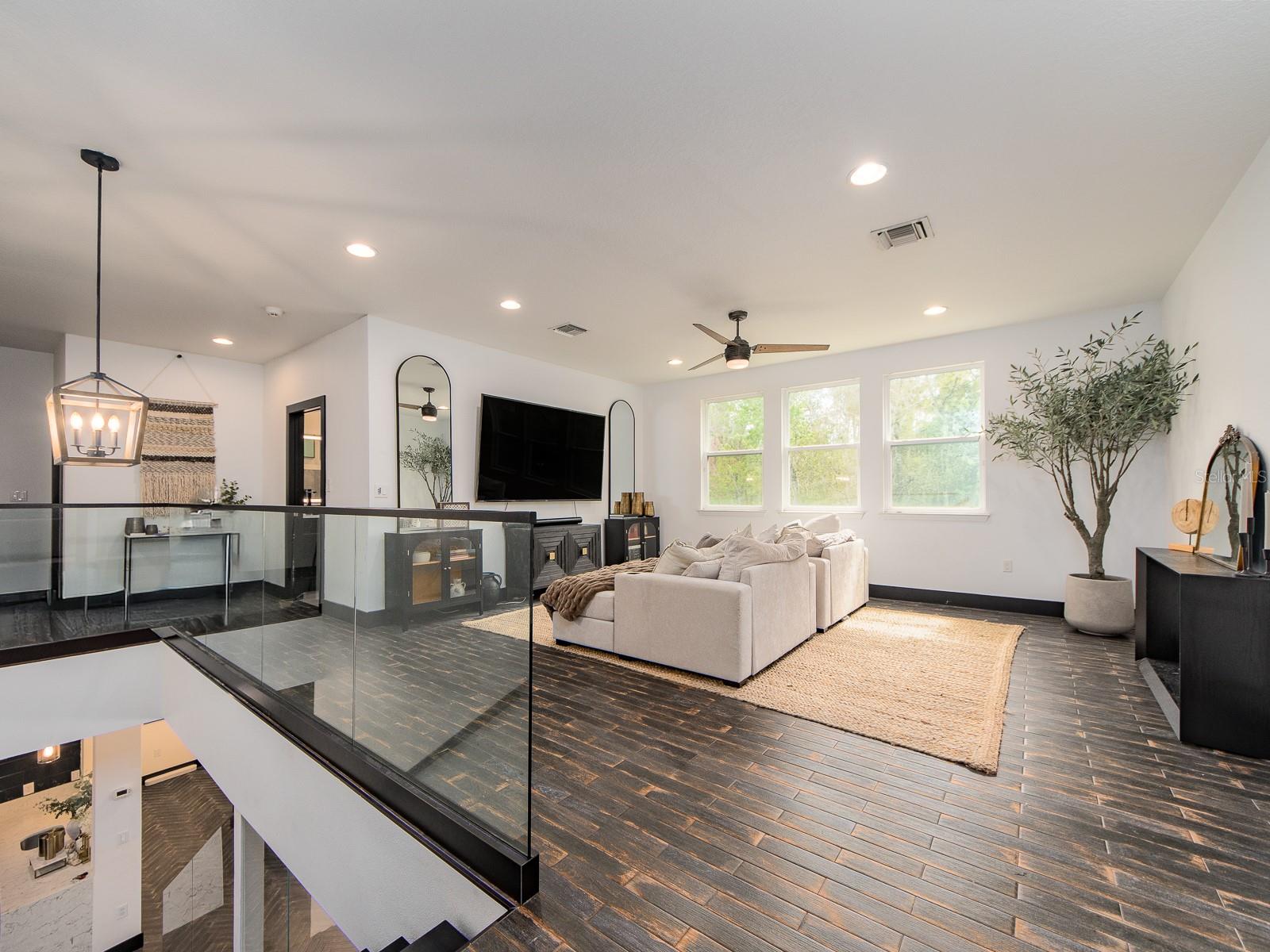 HILLANDALE RESERVE PH 2 3 - Residential