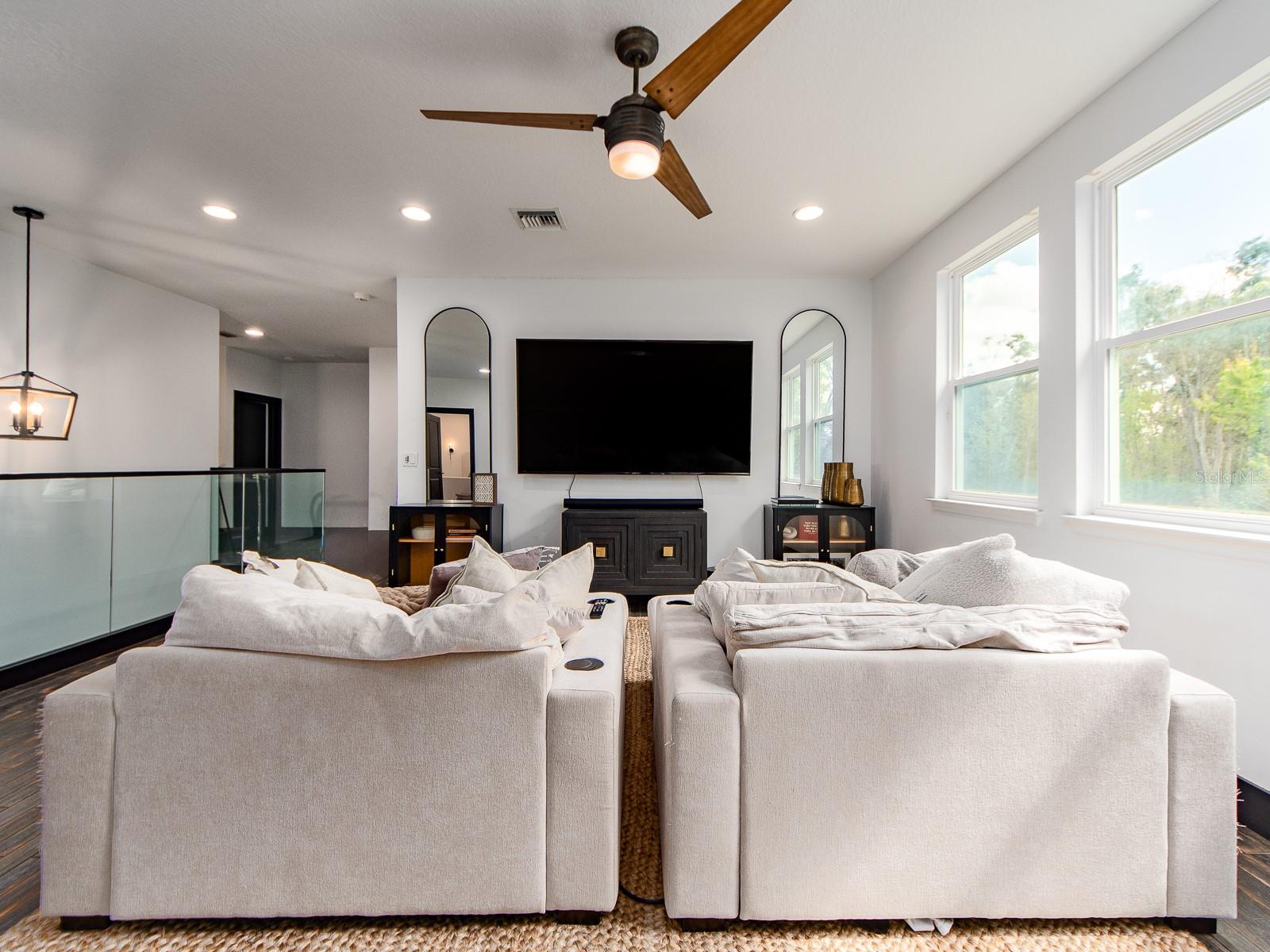 HILLANDALE RESERVE PH 2 3 - Residential