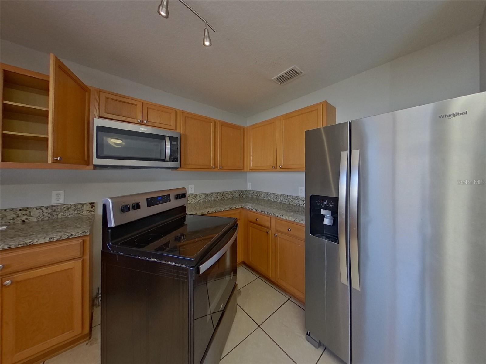 LITTLE CREEK PH 2 - Residential Lease